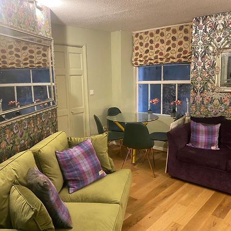 Quiet Lower Floor 2 Bed City Apartment With Private Patio Garden Bath Luaran gambar
